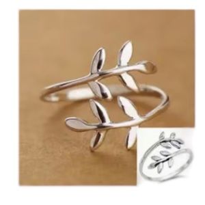 Silver Leaf Design Wrap Style Minimalist Ring
